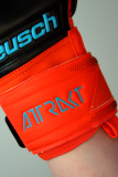 Reusch Attrakt Freegel Gold Finger Support 5370130 3333 black red 6